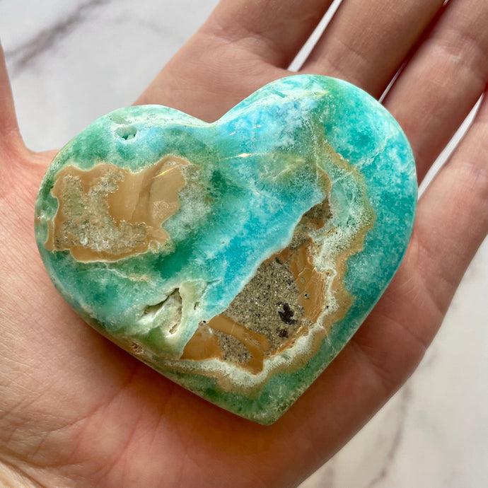 BLUE GREEN ARAGONITE HEART (1) The Crystal Avenues 