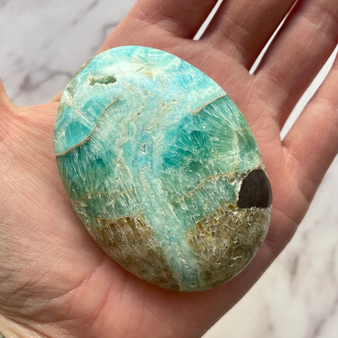 BLUE GREEN ARAGONITE PALM STONE (1) The Crystal Avenues 
