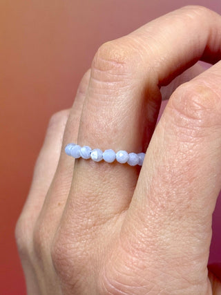 BLUE LACE AGATE - CRYSTAL STRETCH RING WITH FACETED BEADS Bracelet The Crystal Avenues 