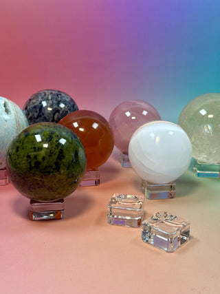 CLEAR SPHERE STAND The Crystal Avenues 
