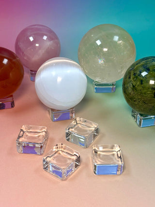 CLEAR SPHERE STAND The Crystal Avenues 