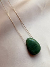 Load image into Gallery viewer, CRYSTAL NECKLACE - GREEN AVENTURINE Necklace The Crystal Avenues 
