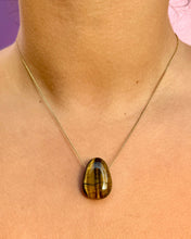 Load image into Gallery viewer, CRYSTAL NECKLACE - TIGER&#39;S EYE Necklace The Crystal Avenues 
