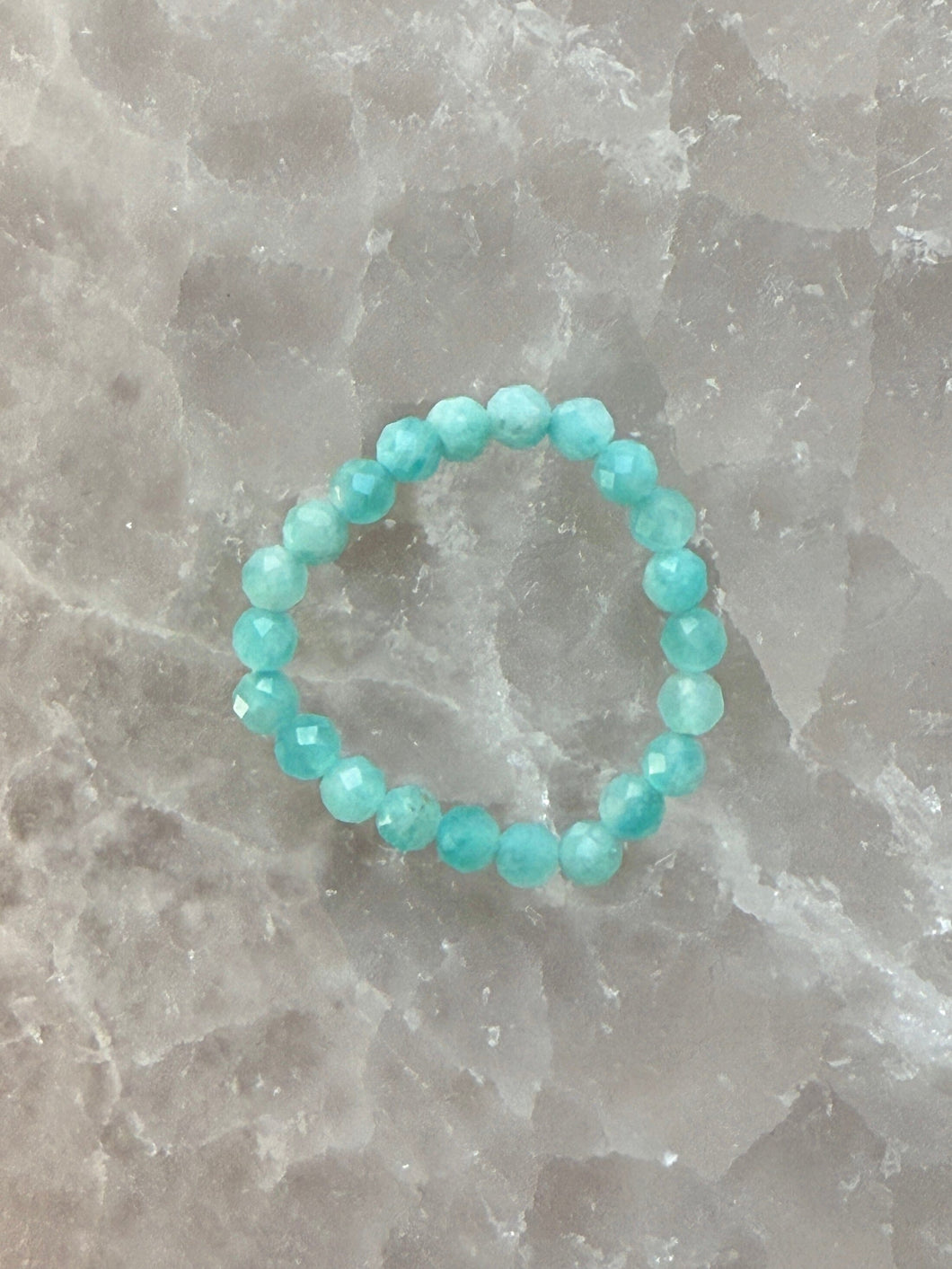 CRYSTAL STRETCH RINGS WITH FACETED BEADS Bracelet The Crystal Avenues Amazonite - Medium: 6 cm 