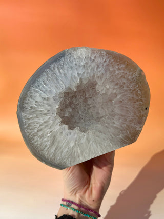 DRUZY AGATE CUT BASE (G) The Crystal Avenues 