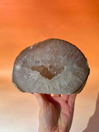 DRUZY AGATE CUT BASE (H) The Crystal Avenues 