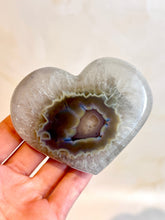 Indlæs billede til gallerivisning DRUZY AGATE HEART - EXCLUSIVE QUALITY (D) The Crystal Avenues 
