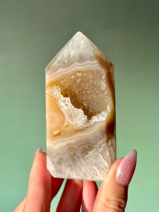 DRUZY AGATE TOWER - EXCLUSIVE QUALITY (30) The Crystal Avenues 