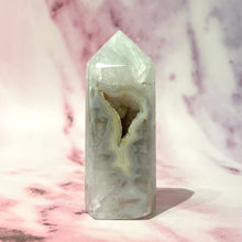 Load image into Gallery viewer, DRUZY AGATE TOWER - EXCLUSIVE QUALITY (W) The Crystal Avenues 
