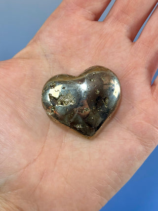 DRUZY PYRITE HEART (12) Heart The Crystal Avenues 