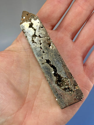 DRUZY PYRITE TOWER (1) Raw Crystal The Crystal Avenues 