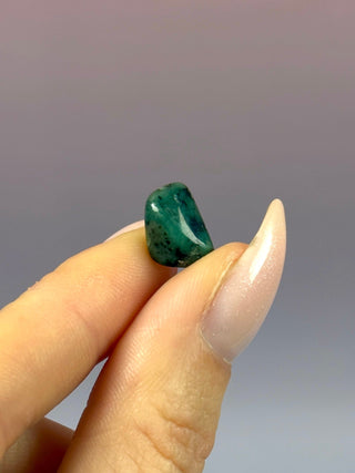 EMERALD (4) tumble stone The Crystal Avenues 