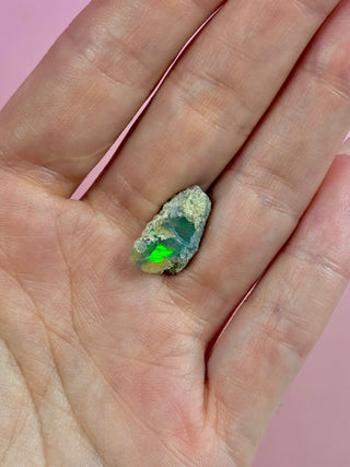 ETHIOPIAN OPAL (14) The Crystal Avenues 
