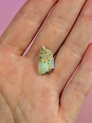 ETHIOPIAN OPAL (16) The Crystal Avenues 