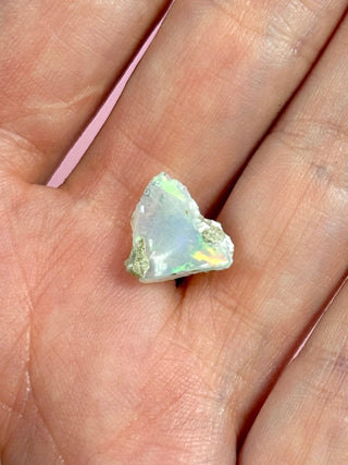 ETHIOPIAN OPAL (18) The Crystal Avenues 