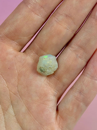 ETHIOPIAN OPAL (21) The Crystal Avenues 