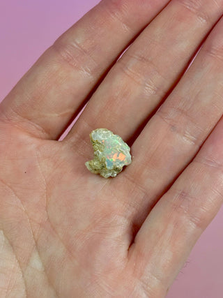 ETHIOPIAN OPAL (23) The Crystal Avenues 