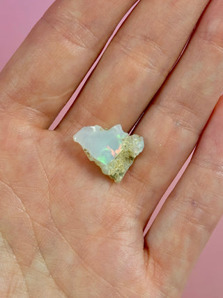 ETHIOPIAN OPAL (6) The Crystal Avenues 
