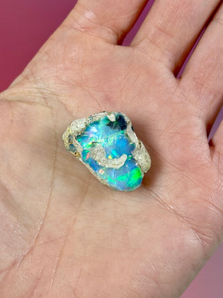 ETHIOPIAN OPAL - EXCLUSIVE QUALITY (A) The Crystal Avenues 