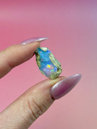 ETHIOPIAN OPAL - EXCLUSIVE QUALITY (I) The Crystal Avenues 