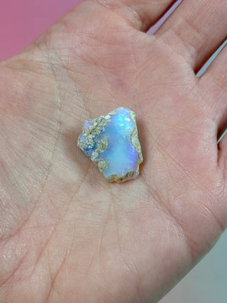 ETHIOPIAN OPAL - EXCLUSIVE QUALITY (M) The Crystal Avenues 