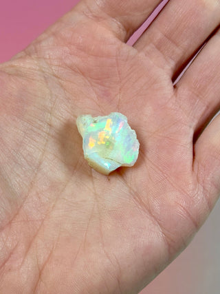 ETHIOPIAN OPAL - EXCLUSIVE QUALITY (N) The Crystal Avenues 
