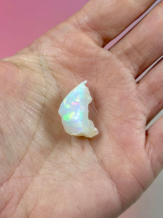 ETHIOPIAN OPAL - EXCLUSIVE QUALITY (O) The Crystal Avenues 