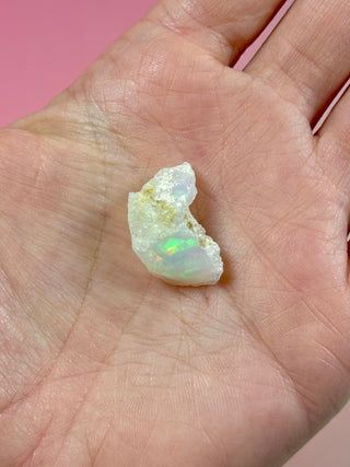 ETHIOPIAN OPAL - EXCLUSIVE QUALITY (O) The Crystal Avenues 