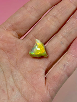 ETHIOPIAN OPAL - EXCLUSIVE QUALITY (Ø) The Crystal Avenues 