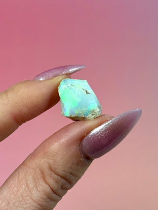 ETHIOPIAN OPAL - EXCLUSIVE QUALITY (Z) The Crystal Avenues 
