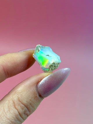 ETHIOPIAN OPAL - EXCLUSIVE QUALITY (Z) The Crystal Avenues 