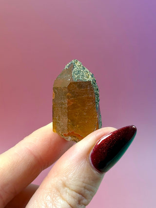 FERRUGINOUS QUARTZ (4) The Crystal Avenues 