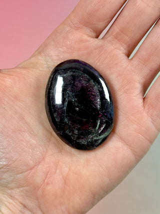 GARNET PALM STONE (4) Tumble Stone The Crystal Avenues 