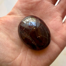 Load image into Gallery viewer, GARNET PALM STONE (5) Tumble Stone The Crystal Avenues 
