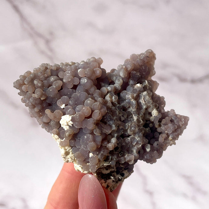 GRAPE AGATE CLUSTER (16) The Crystal Avenues 