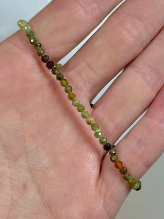 GREEN GARNET FACET STRETCH BRACELET Bracelet The Crystal Avenues 