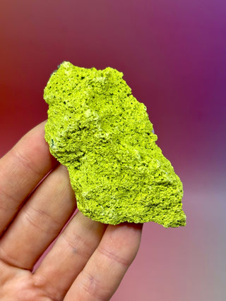 GREEN NONTRONITE (13) Raw Crystal The Crystal Avenues 