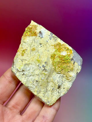 GREEN NONTRONITE ON QUARTZ (1) Raw Crystal The Crystal Avenues 