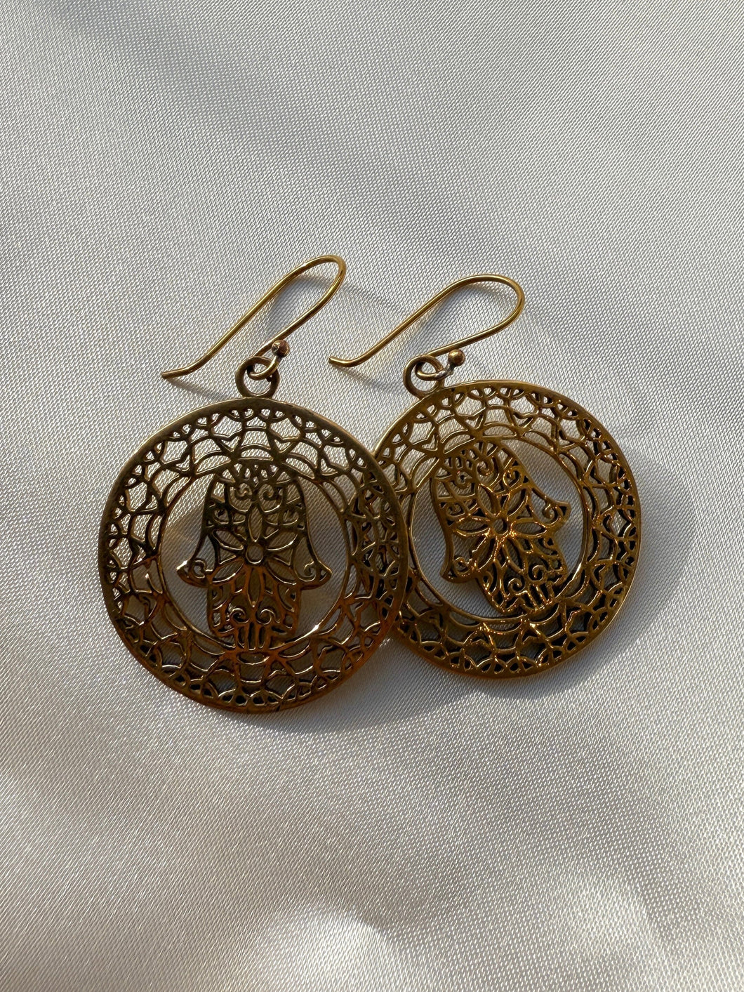 HAMSA BRASS EARRINGS - MEDIUM The Crystal Avenues 