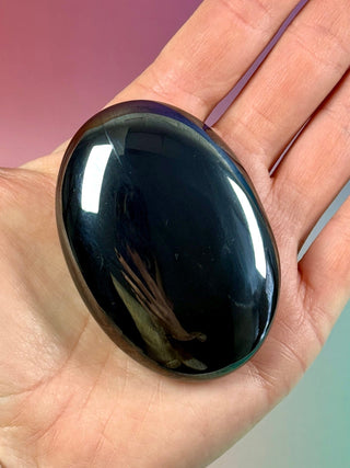 HEMATITE PALM STONE (2) Palm stone The Crystal Avenues 