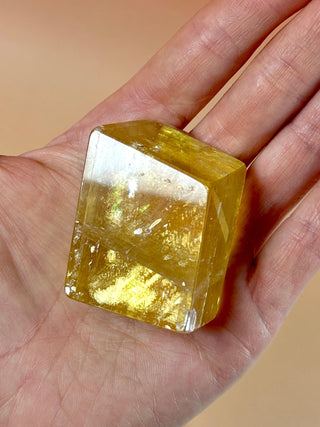 HONEY OPTICAL CALCITE FREEFORM (1) Freeform The Crystal Avenues 