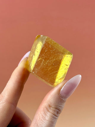 HONEY OPTICAL CALCITE FREEFORM (4) Freeform The Crystal Avenues 