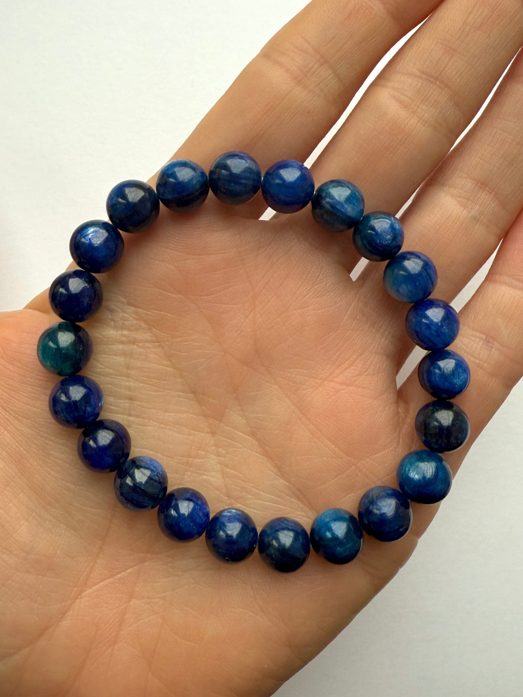 KYANITE BRACELET (8MM) Bracelet The Crystal Avenues 