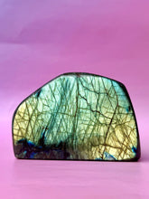 Indlæs billede til gallerivisning LABRADORITE FREEFORM (3) tumble stone The Crystal Avenues 
