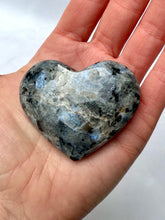 Load image into Gallery viewer, LARVIKITE HEART (4) Heart The Crystal Avenues 
