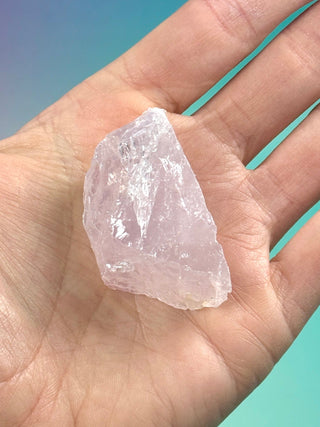 LAVENDER QUARTZ (14) Raw Crystal The Crystal Avenues 
