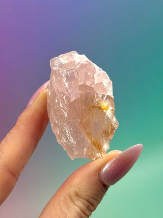 LAVENDER QUARTZ (16) Raw Crystal The Crystal Avenues 
