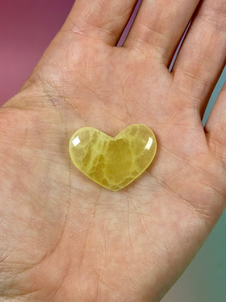 LEMON CALCITE HEART (4) Heart The Crystal Avenues 