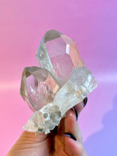 Load image into Gallery viewer, LEMURIAN QUARTZ CLUSTER (4) The Crystal Avenues 
