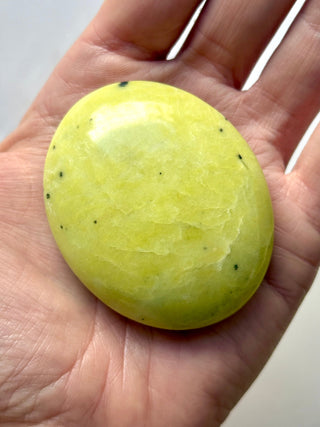 LIME SERPENTINE PALM STONE (2) Palm stone The Crystal Avenues 